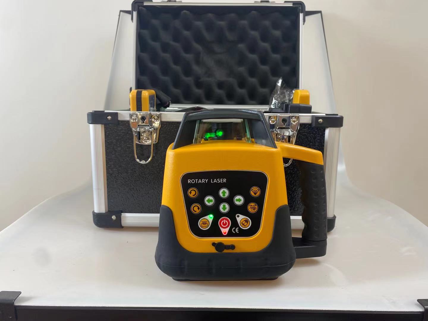 Rotary Laser Level 500M Range - 高精度電子自動水平調整360度回転レーザー3Dグリーンビームレーザーレベル500m測定範囲測定器
